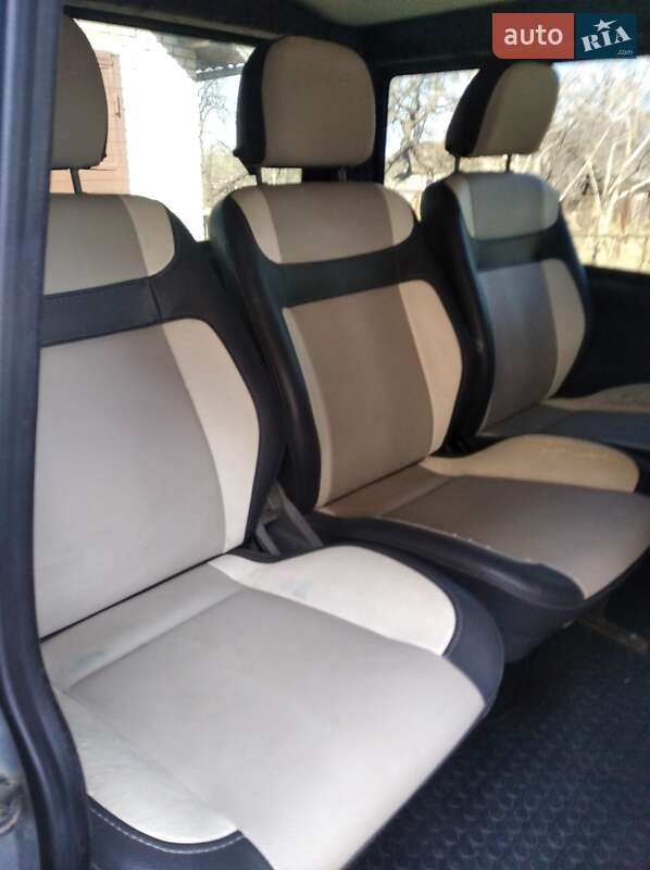 Минивэн Volkswagen Transporter 2003 в Долине