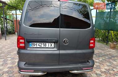 Грузовой фургон Volkswagen Transporter 2018 в 