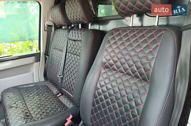 Грузовой фургон Volkswagen Transporter 2018 в 