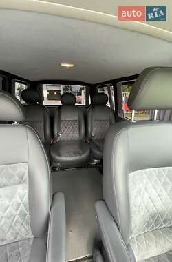 Минивэн Volkswagen Transporter 2014 в 
