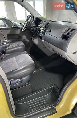 Минивэн Volkswagen Transporter 2014 в 