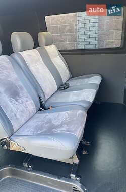 Минивэн Volkswagen Transporter 2001 в 