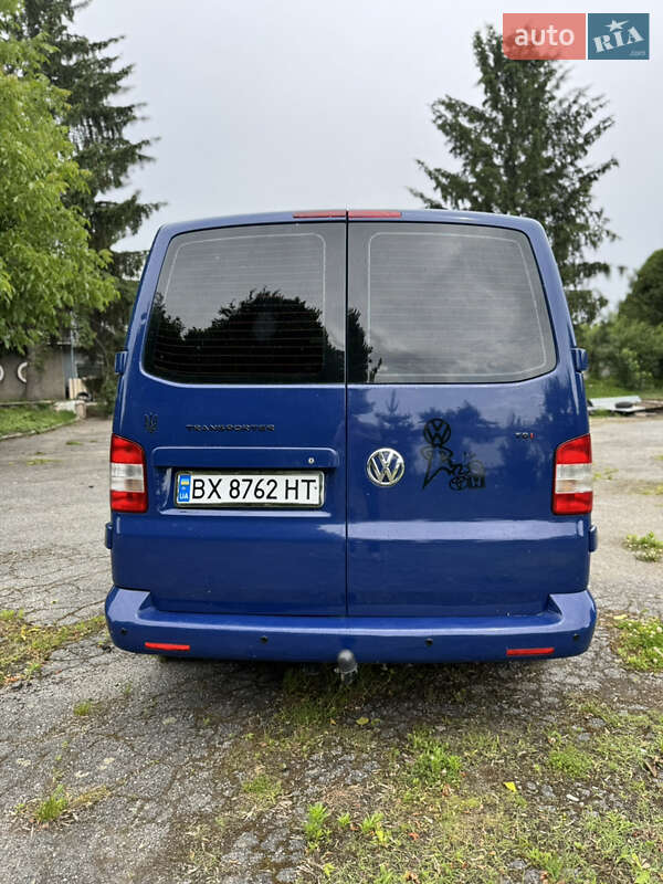 Минивэн Volkswagen Transporter 2010 в Хмельницком