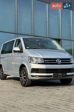 Минивэн Volkswagen Transporter 2017 в Луцке