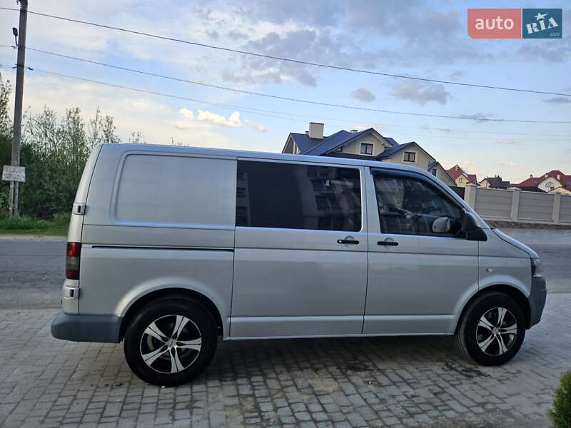 Volkswagen Transporter 2011