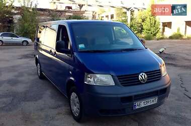 Вантажний фургон Volkswagen Transporter 2008 в Києві