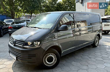 Минивэн Volkswagen Transporter 2018 в 