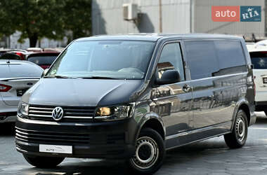 Минивэн Volkswagen Transporter 2018 в 