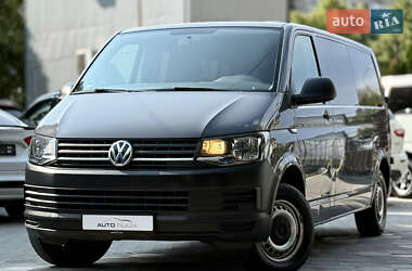 Минивэн Volkswagen Transporter 2018 в 