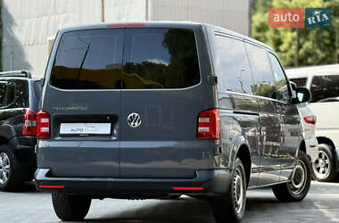 Минивэн Volkswagen Transporter 2018 в 
