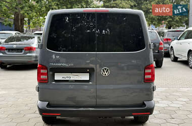 Минивэн Volkswagen Transporter 2018 в 