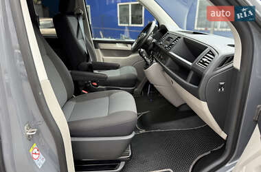 Минивэн Volkswagen Transporter 2018 в 