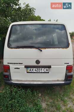 Минивэн Volkswagen Transporter 2002 в 
