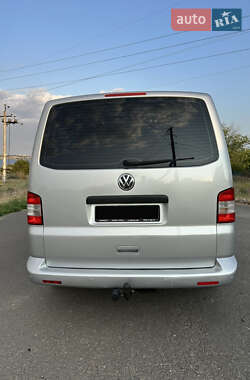Мінівен Volkswagen Transporter 2011 в 