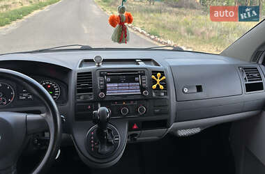 Мінівен Volkswagen Transporter 2011 в 
