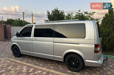 Мінівен Volkswagen Transporter 2011 в 