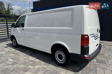 Грузовой фургон Volkswagen Transporter 2016 в 