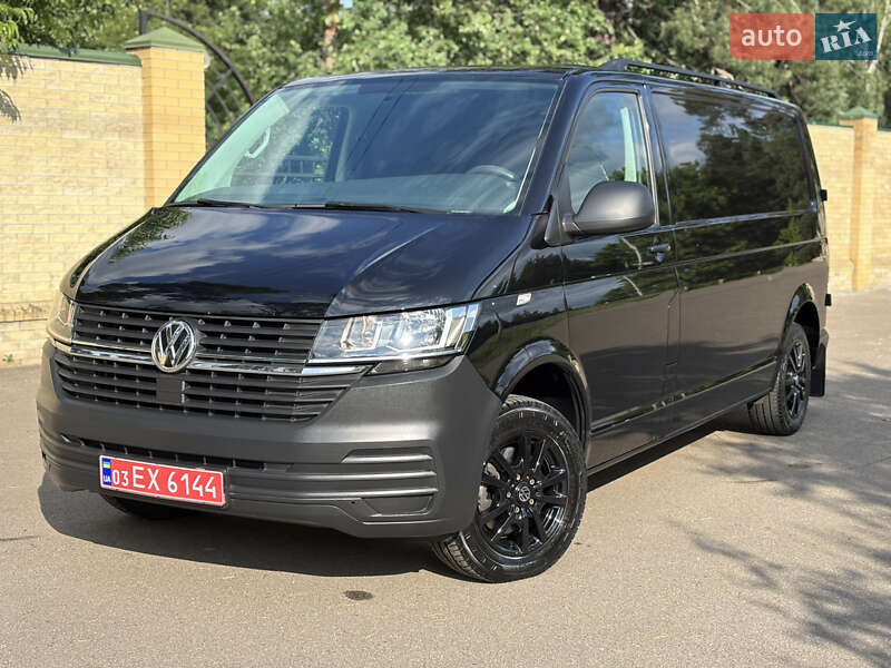 Грузопассажирский фургон Volkswagen Transporter 2021 в Киеве