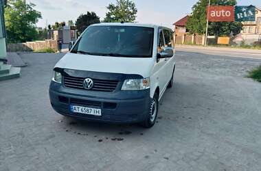 Минивэн Volkswagen Transporter 2004 в Ивано-Франковске