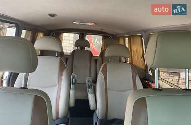 Минивэн Volkswagen Transporter 2009 в 