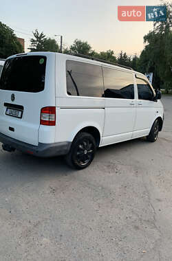 Минивэн Volkswagen Transporter 2005 в 
