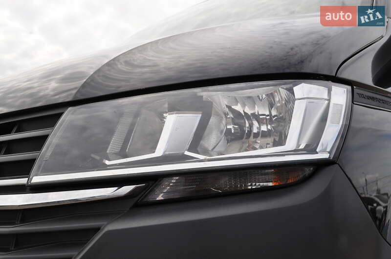 Вантажний фургон Volkswagen Transporter 2020 в Києві