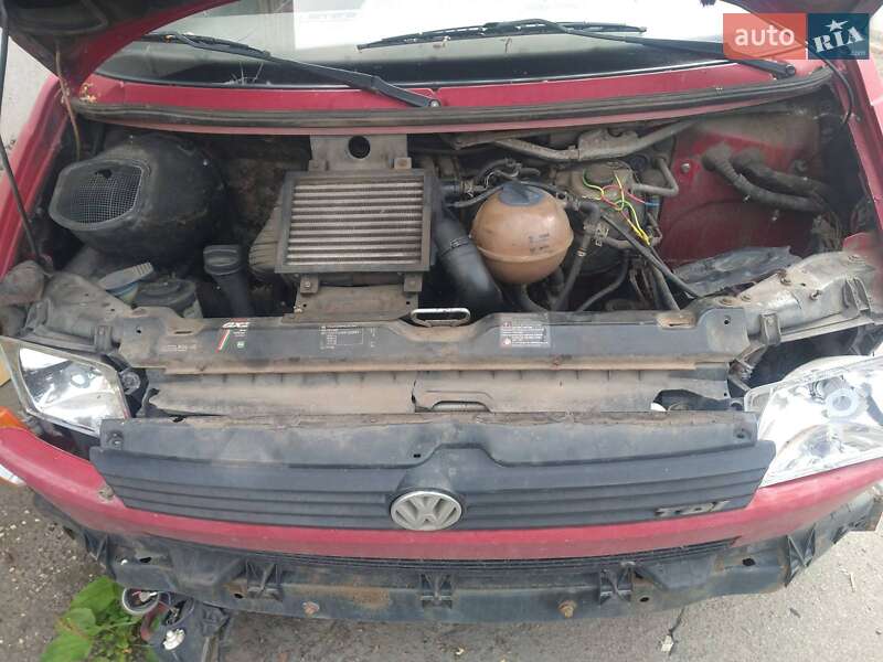 Минивэн Volkswagen Transporter 1998 в Киеве