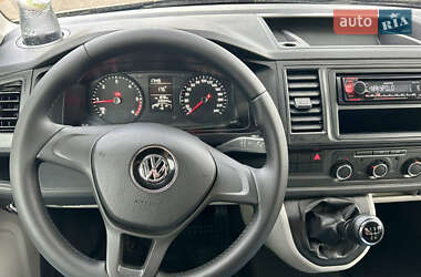Минивэн Volkswagen Transporter 2017 в 
