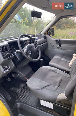 Минивэн Volkswagen Transporter 1998 в 