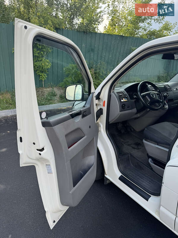 Мінівен Volkswagen Transporter 2005 в Вінниці