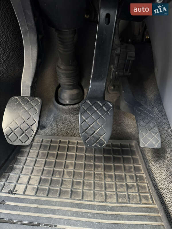 Мінівен Volkswagen Transporter 2005 в Вінниці