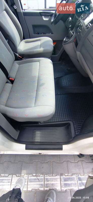 Минивэн Volkswagen Transporter 2005 в Виннице