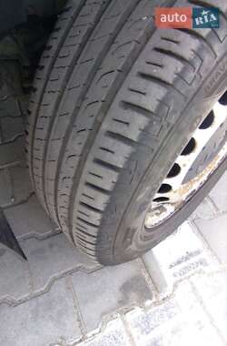 Минивэн Volkswagen Transporter 2005 в 