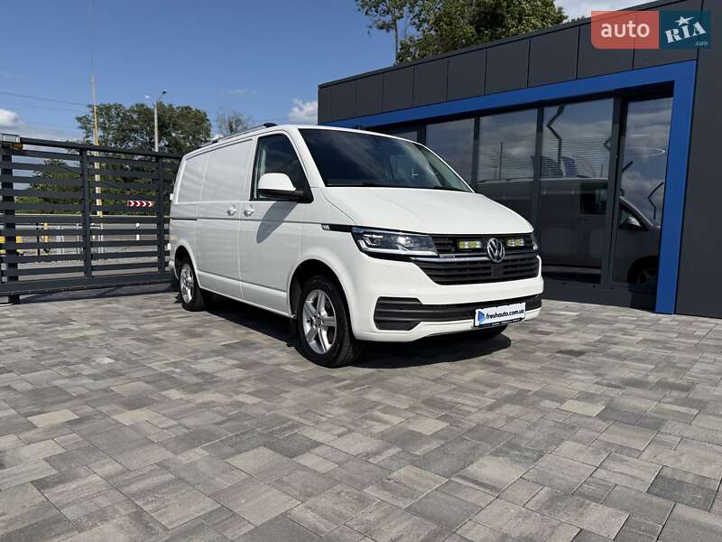 Грузовой фургон Volkswagen Transporter 2020 в 
