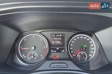Грузовой фургон Volkswagen Transporter 2020 в 