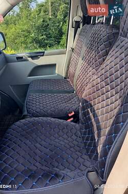 Минивэн Volkswagen Transporter 2005 в 