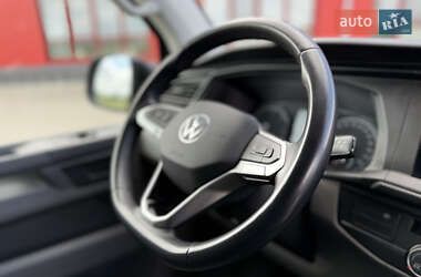 Грузовой фургон Volkswagen Transporter 2022 в 