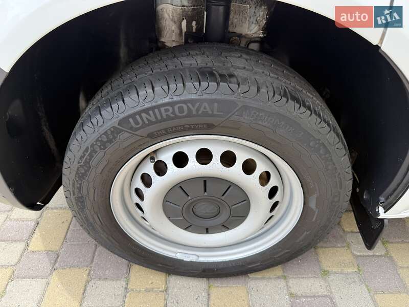 Минивэн Volkswagen Transporter 2020 в Луцке