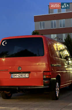 Дом на колесах Volkswagen Transporter 2001 в 