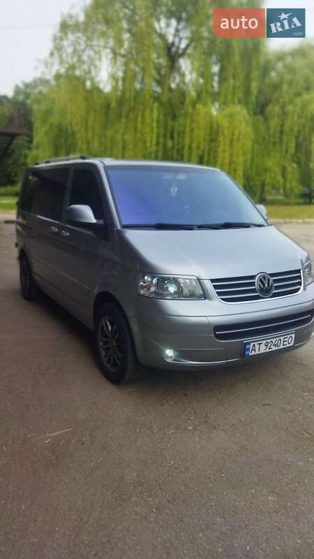 Минивэн Volkswagen Transporter 2004 в Ивано-Франковске