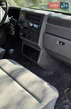 Минивэн Volkswagen Transporter 2002 в 
