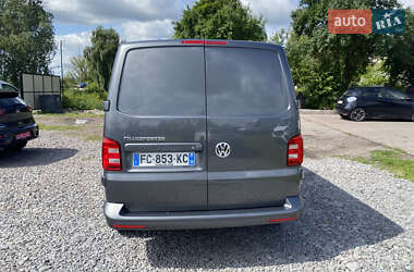 Минивэн Volkswagen Transporter 2018 в 