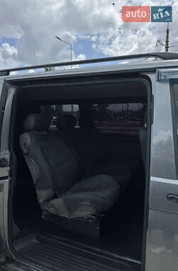 Минивэн Volkswagen Transporter 2011 в 