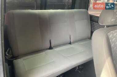 Минивэн Volkswagen Transporter 2011 в 