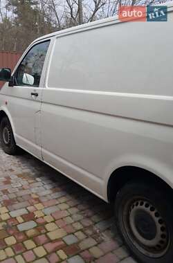 Вантажний фургон Volkswagen Transporter 2003 в Києві