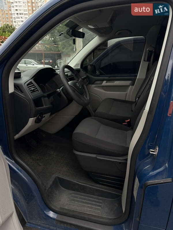 Минивэн Volkswagen Transporter 2018 в Киеве