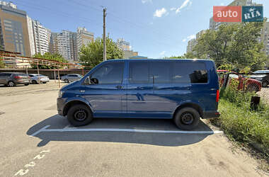 Минивэн Volkswagen Transporter 2018 в 