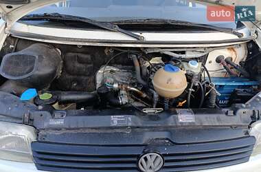 Минивэн Volkswagen Transporter 1999 в 