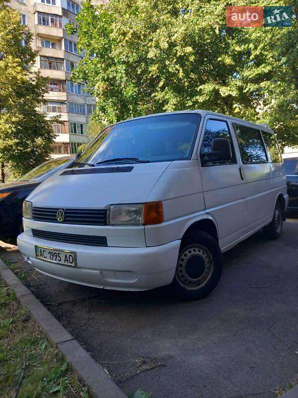 Мінівен Volkswagen Transporter 1998 в Луцьку