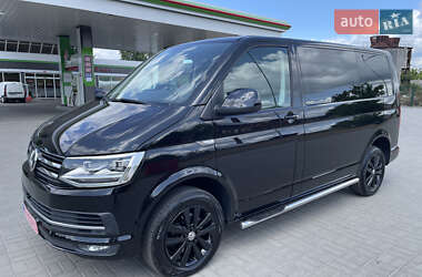 Вантажний фургон Volkswagen Transporter 2016 в Житомирі